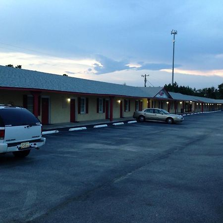 Northside Inn Claxton Exterior foto